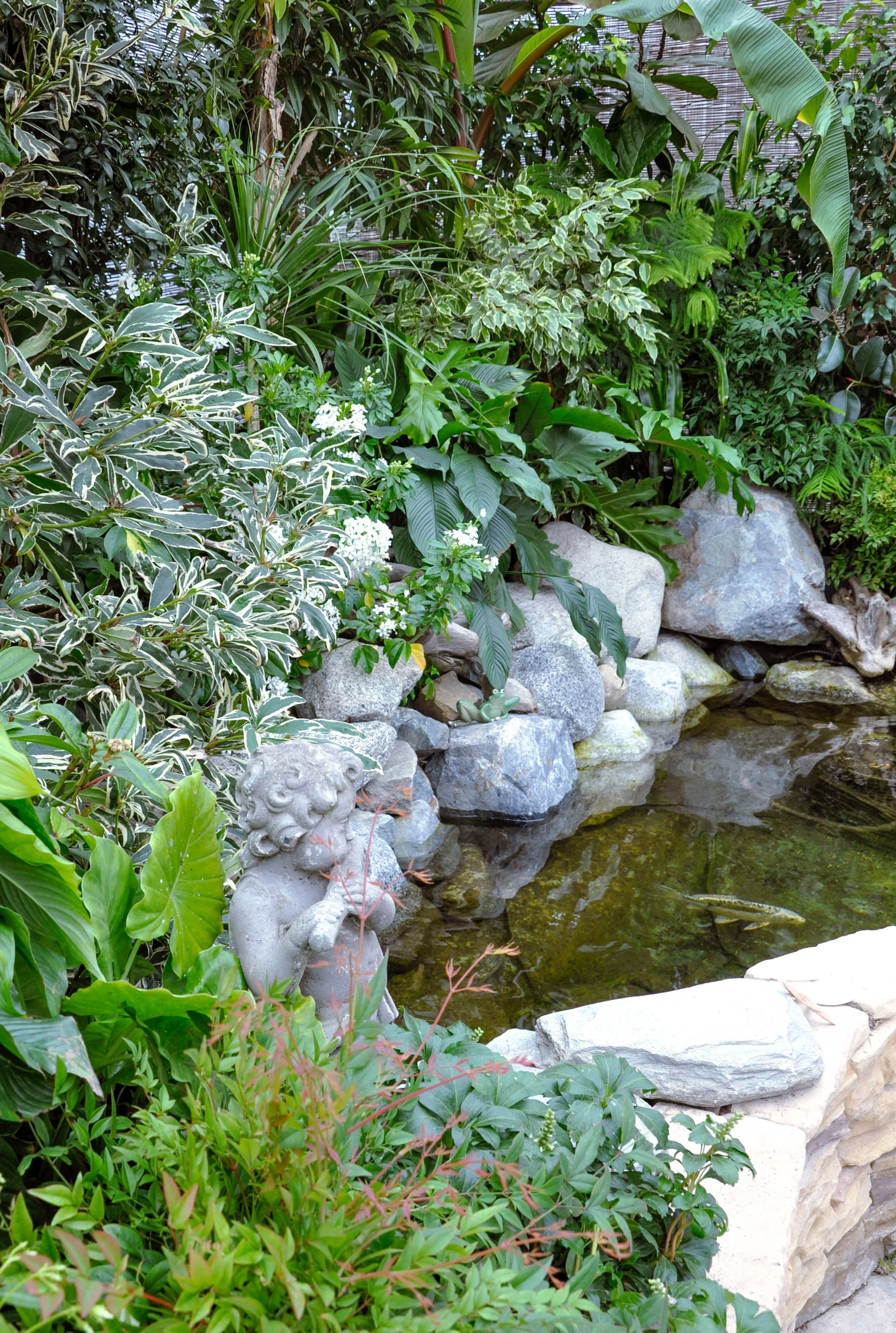 The Gardens | Book Your Garden Escape Today — Ripples & New Wave